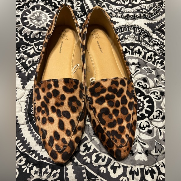Leopard print flat shoes - Picture 1 of 2